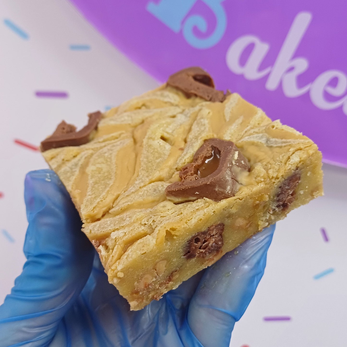 Wispa Gold Blondie